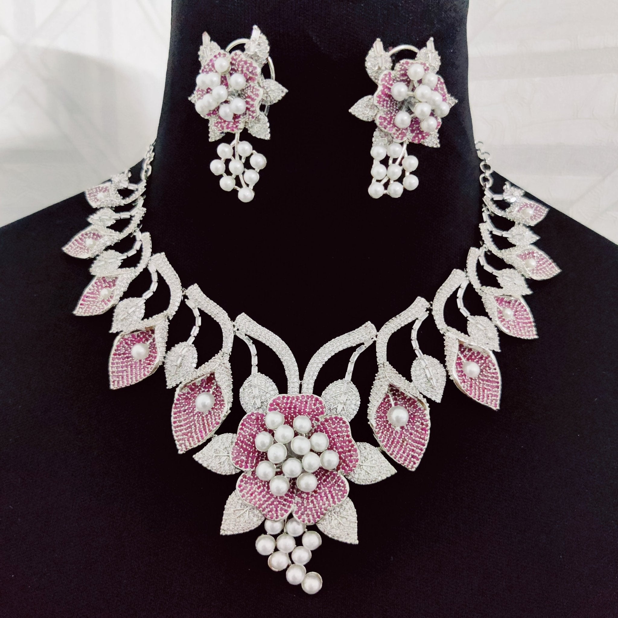 Opal Touch - Enchanting Flower Petals Rhodium Necklace - Necklace