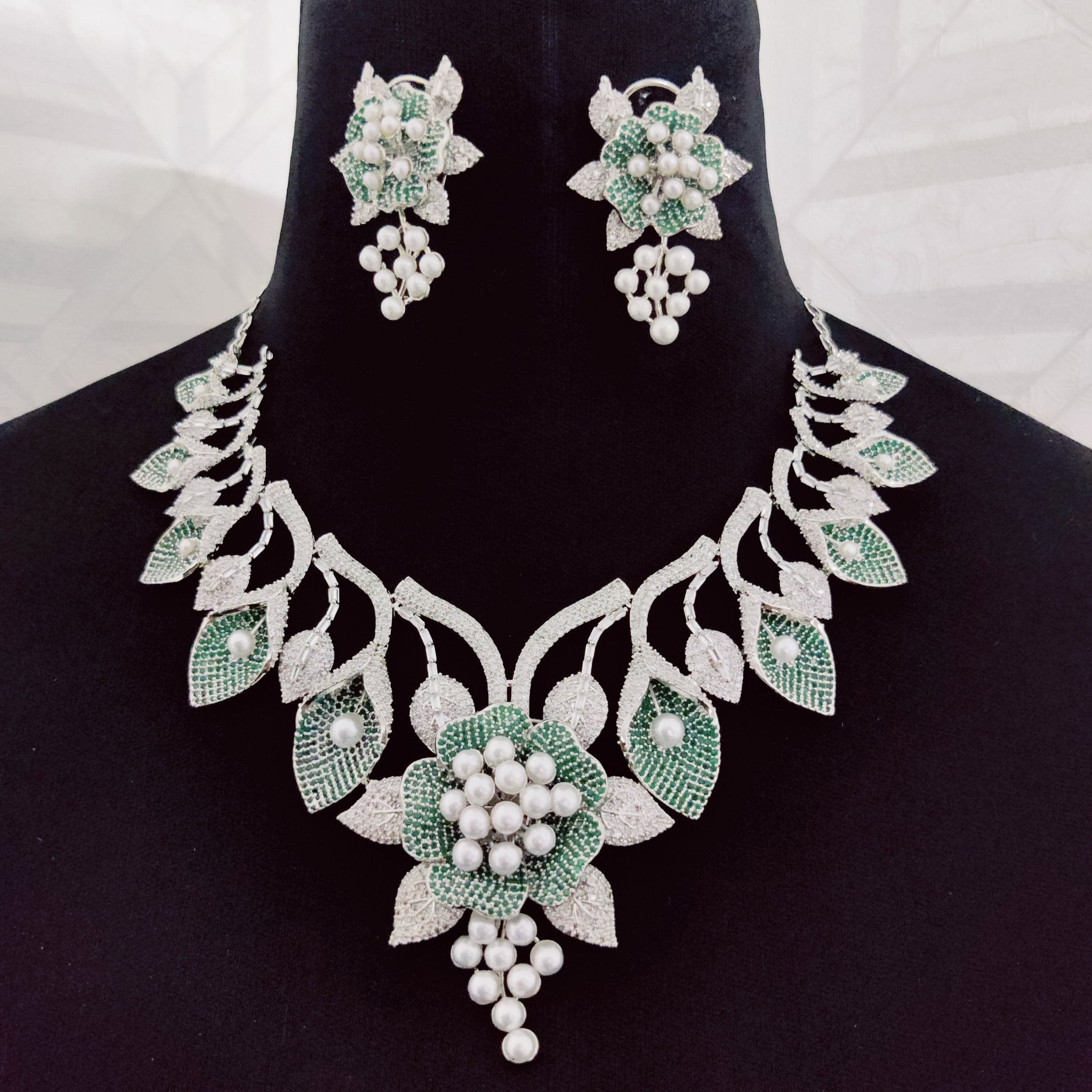 Opal Touch - Enchanting Flower Petals Rhodium Necklace - Necklace